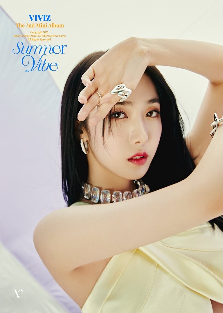Girl Crush: The Phrase 'Plot-Twist-Like-Charm' Was Invented For VIVIZ's SinB And Her Endless Charisma