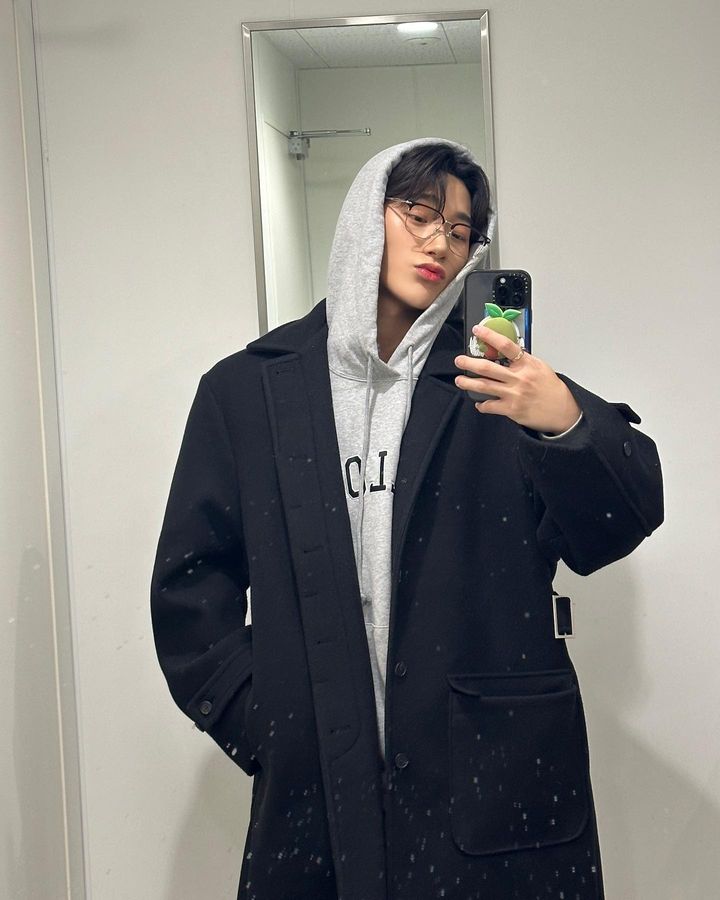 Top 20 Boyfriend Material Pictures Of ATEEZ's San: The New Standard