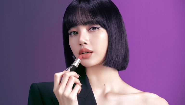 Lisa cover picture 0410