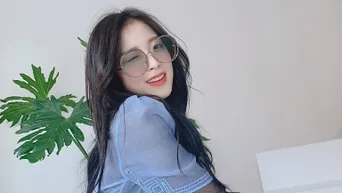 oh my girl arin fendi cover