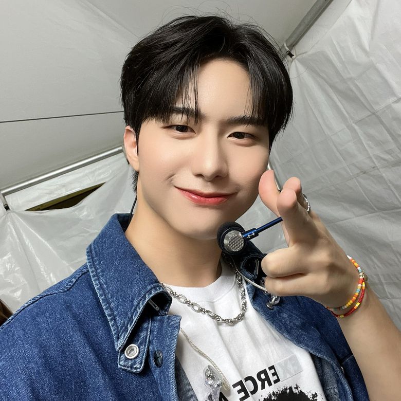 Top 20 Boyfriend Material Pictures Of VICTON's SeungSik: Everyone's Perfect Choice