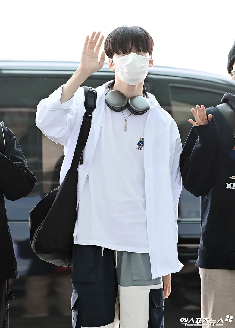  10 Best K-Pop Airport Fashion Of 2022