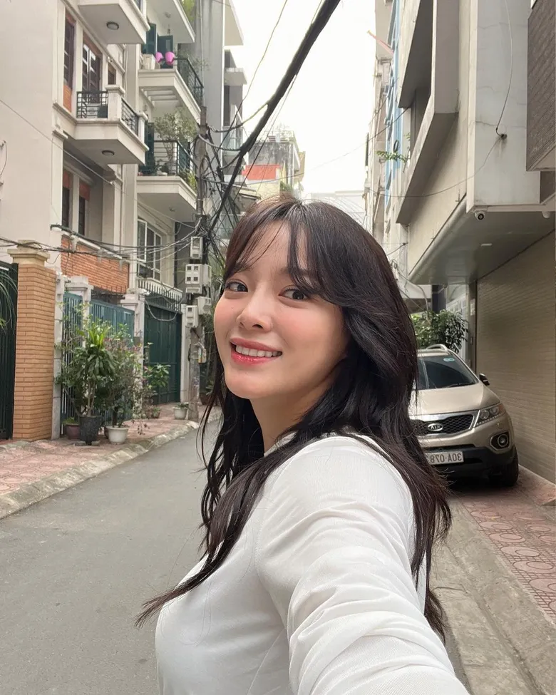 Top 20 Girlfriend Material Pictures Of Kim SeJeong: Multi-Talented Idol-Actress That Captivates Everyone's Heart