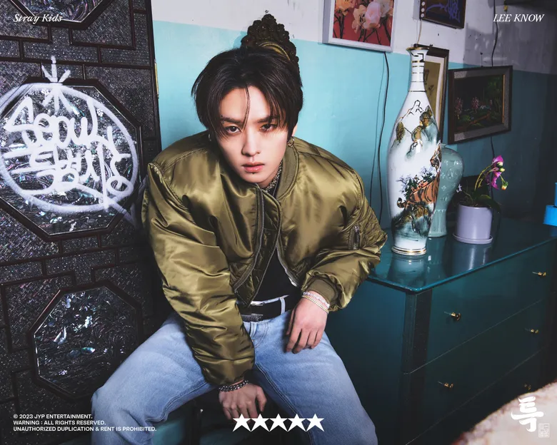  5 Male K-Pop Idols With The Cutest Ways Of Showing Affection